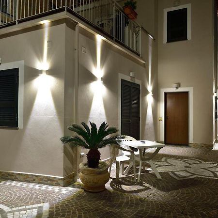 B&B Peonies Castellammare di Stabia Extérieur photo
